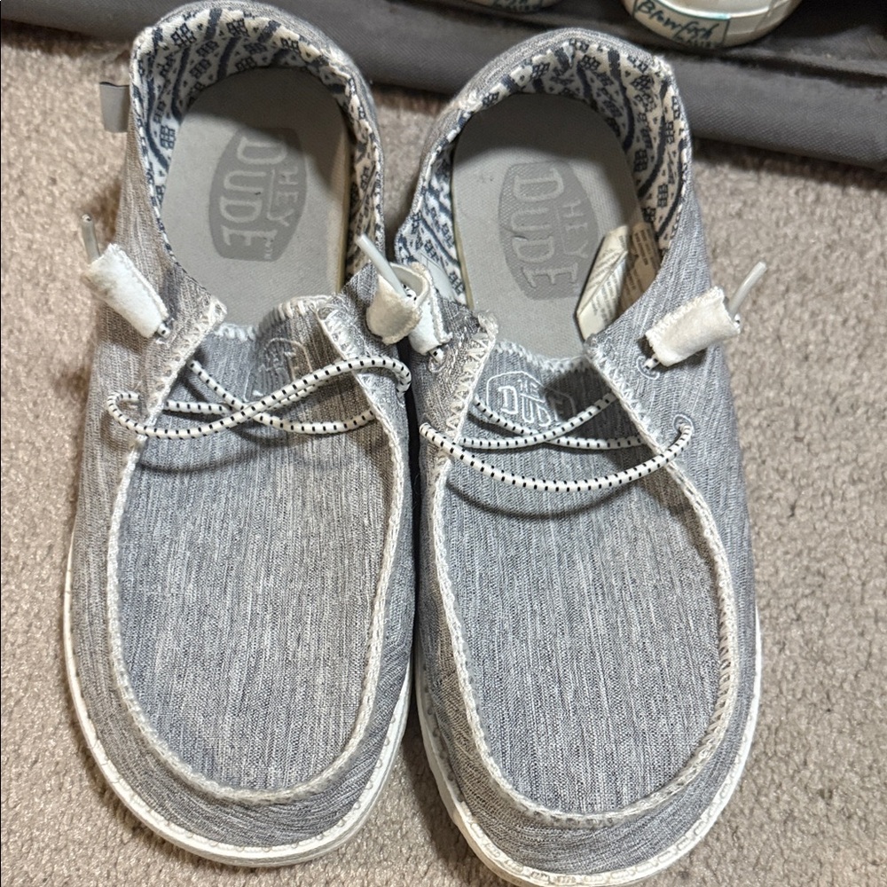 Hey Dude Women's Light Gray Moccasins